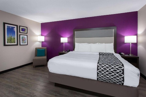 La Quinta Inn & Suites by Wyndham Effingham image 14