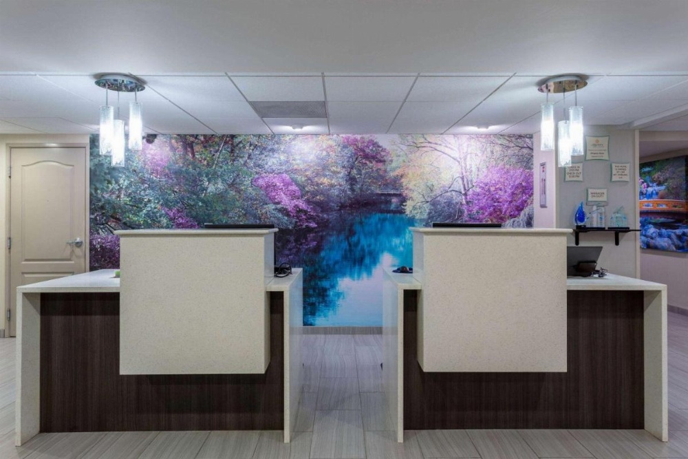 La Quinta Inn & Suites by Wyndham Effingham Image 24
